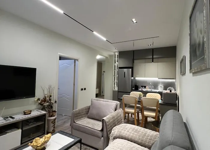 Center View Luxury 公寓