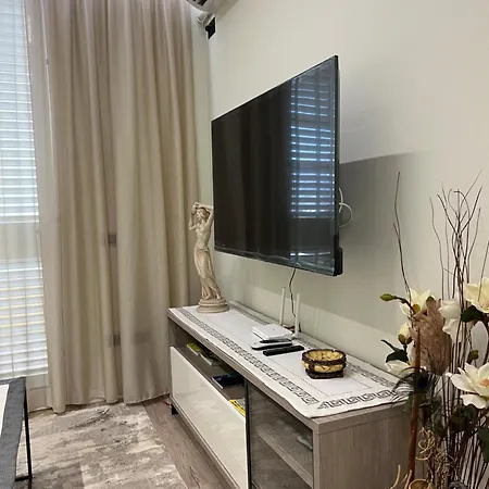 Center View Luxury Apartmán *