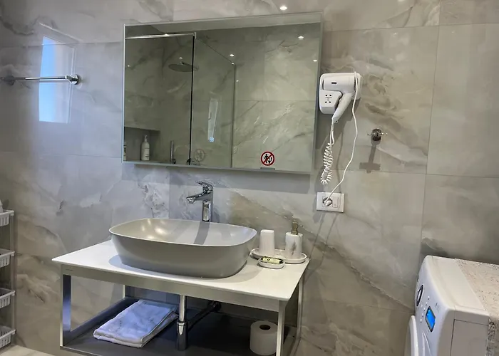 Center View Luxury Apartament Tirana